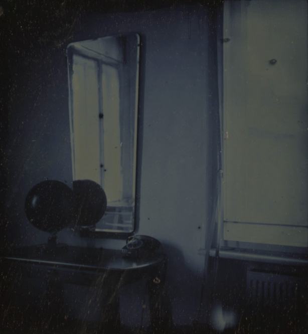 In the Room of a Terrestrial Globe, Budapest