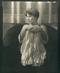 Thomas John Shillea - Jacqueline in Robe
Click for more Images